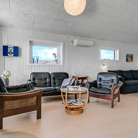 Ferienhaus Hyggeligt Traehus Beliggende I Ferring Sj395 *