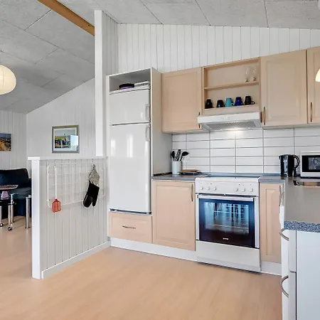 Hyggeligt Traehus Beliggende I Ferring Sj395 Ferienhaus Lemvig